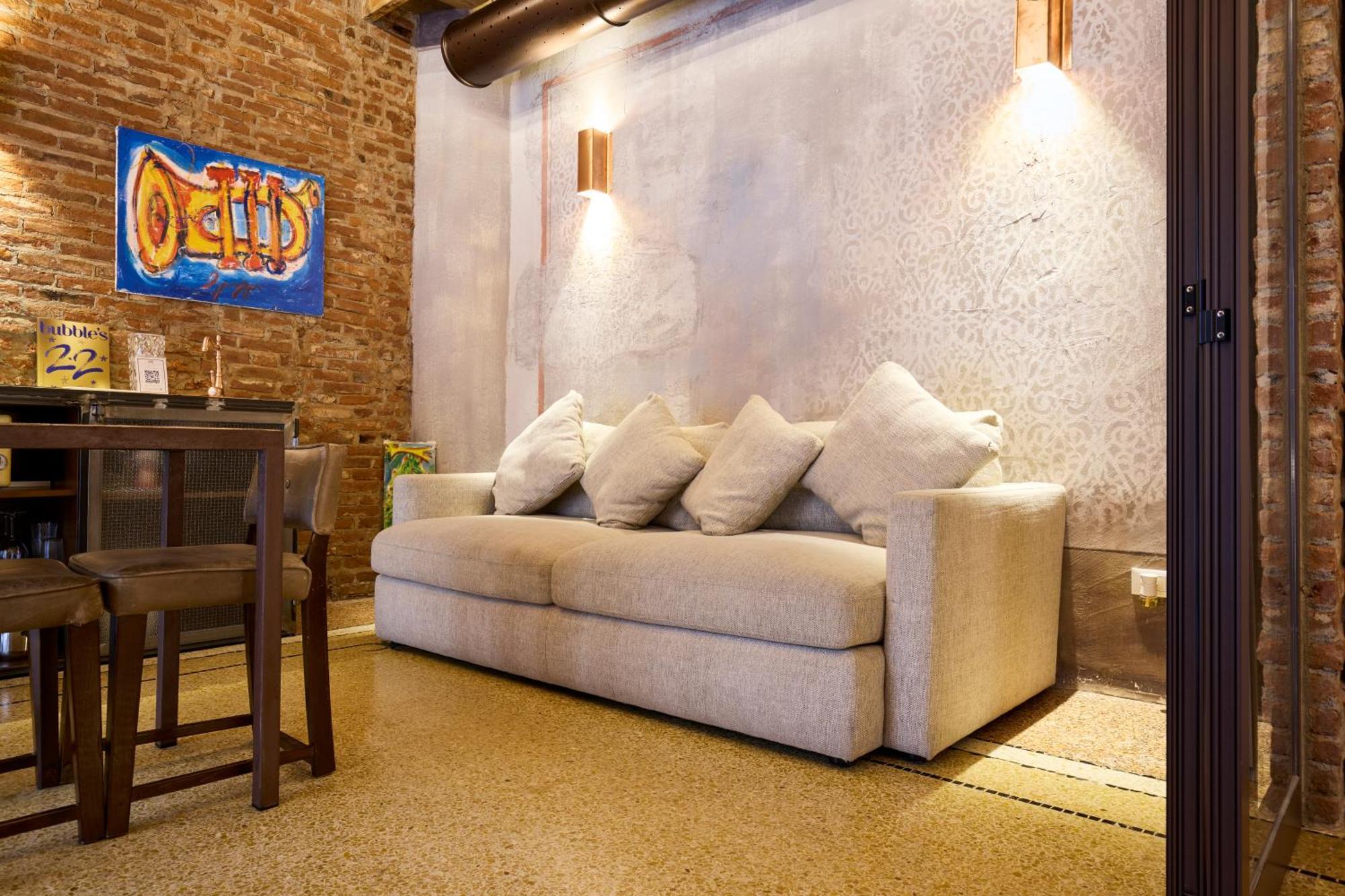 White Moon-emme Loft Milan